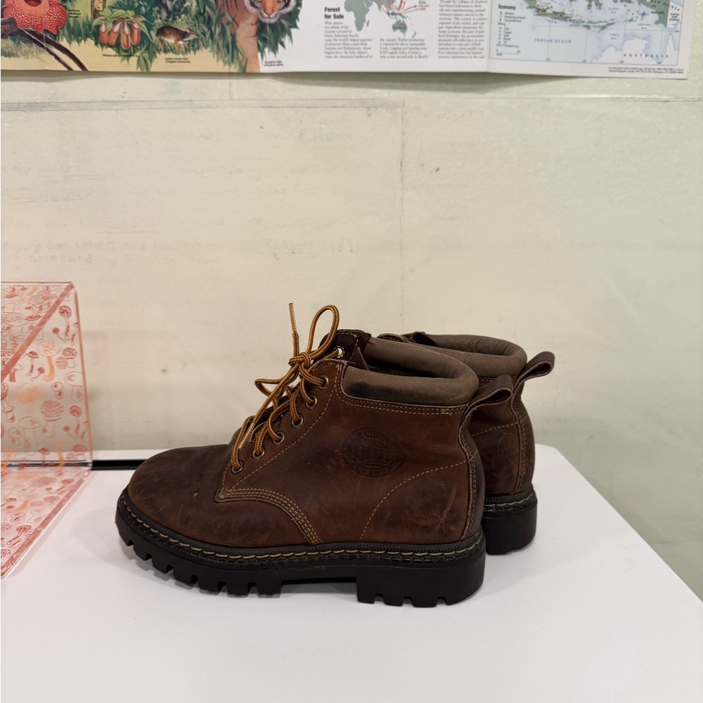 Brown Leather Roots Tuff Boots - Size 5